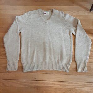 VINTAGE SEARS KINGS ROAD MEN'S V-NECK SWEATER LAMBS WOOL TAN LARGE